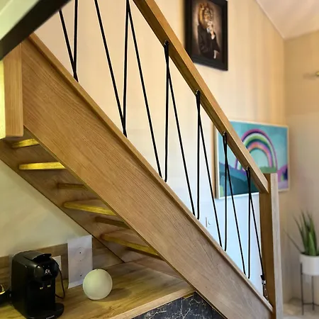 Apartment Yugen Palladio - Fully Renovated On A Prime Location, Direct Access, Heated Pool, Private Terrace & Patio, Private Parking Lot *